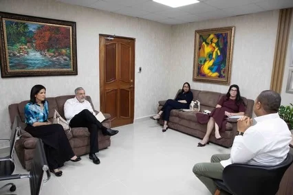 Fotografía del encuentro publicada por @adecorrd. Calidad y buenas prácticas junto a Pro Consumidor.